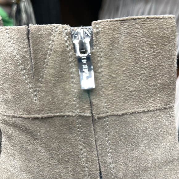 BCBG leather fringe booties - Picture 6 of 7